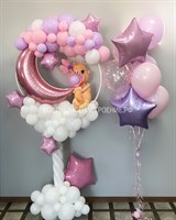 Малышка на облаке, розовый/сиреневый/белый + фонтан из 10 шаров